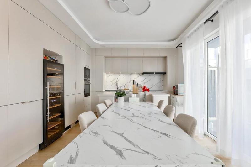 Appartement - 106 m² - 5 pièces