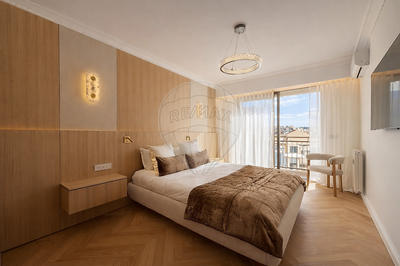 Appartement - 74 m² - 3 pièces