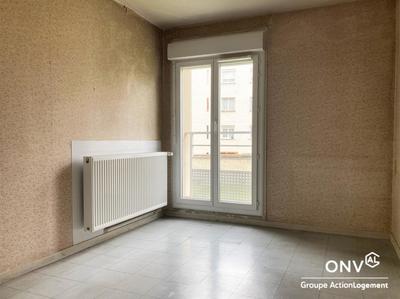 Appartement - 79 m² - 4 pièces