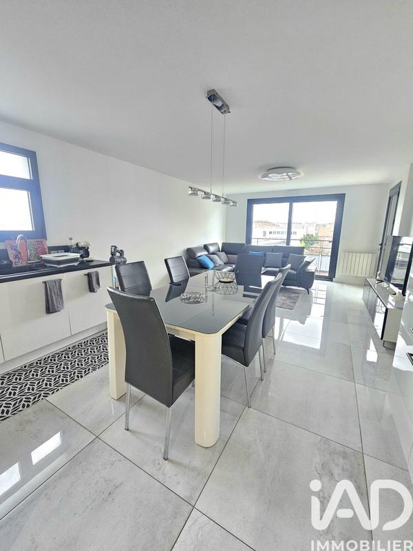 Appartement - 94 m² - 4 pièces