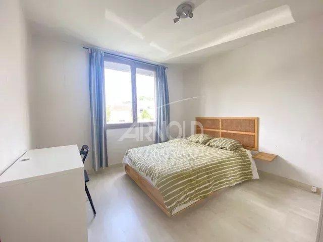 Appartement - 71 m² - 4 pièces