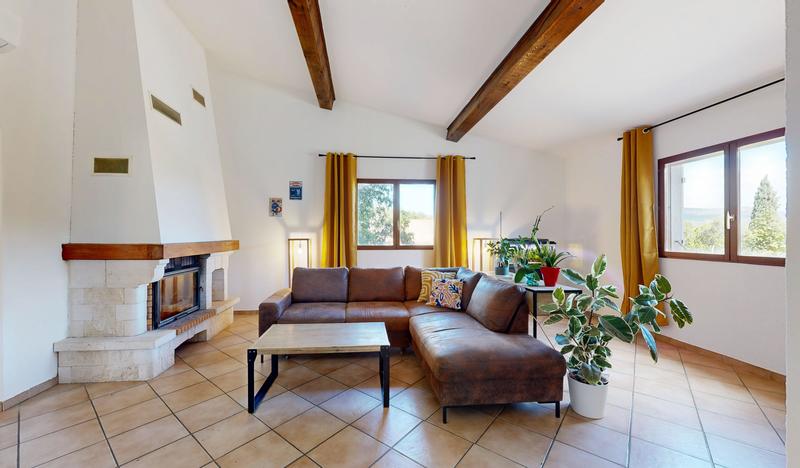 Propriété - 429 m² - 24 pièces