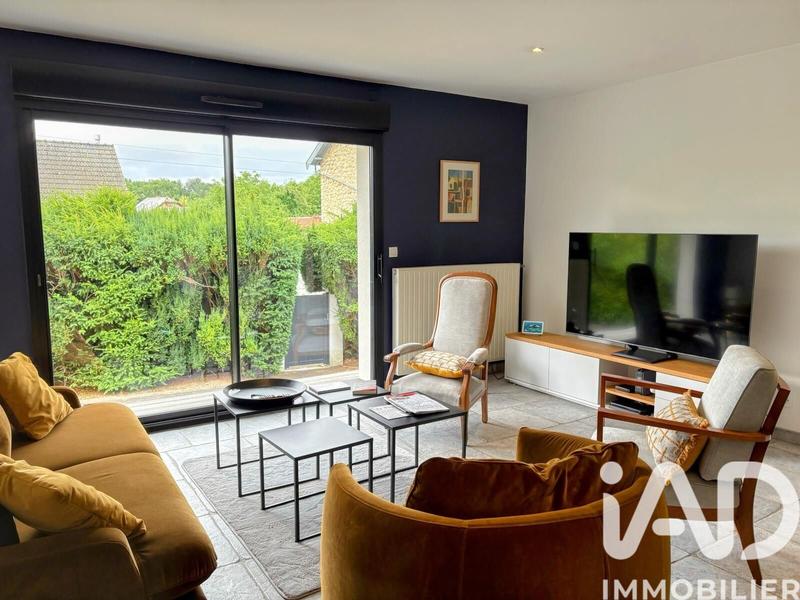 Maison - 185 m² - 8 pièces