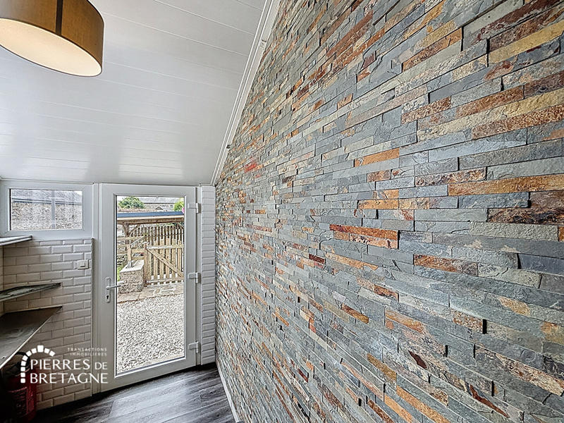 Maison - 96 m² - 6 pièces