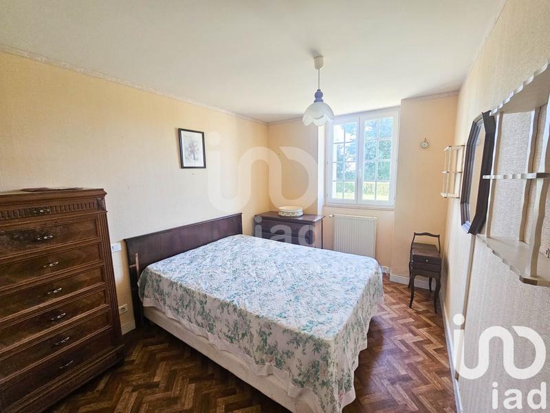 Maison - 196 m² - 9 pièces