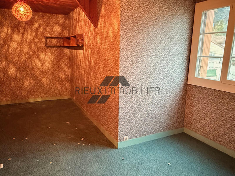 Propriété - 95 m² - 5 pièces