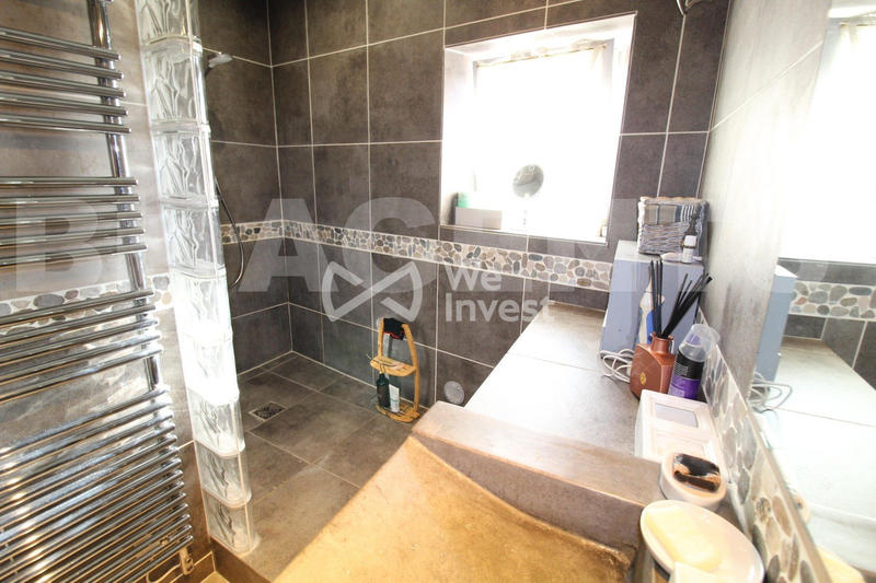 Maison - 145 m² - 6 pièces