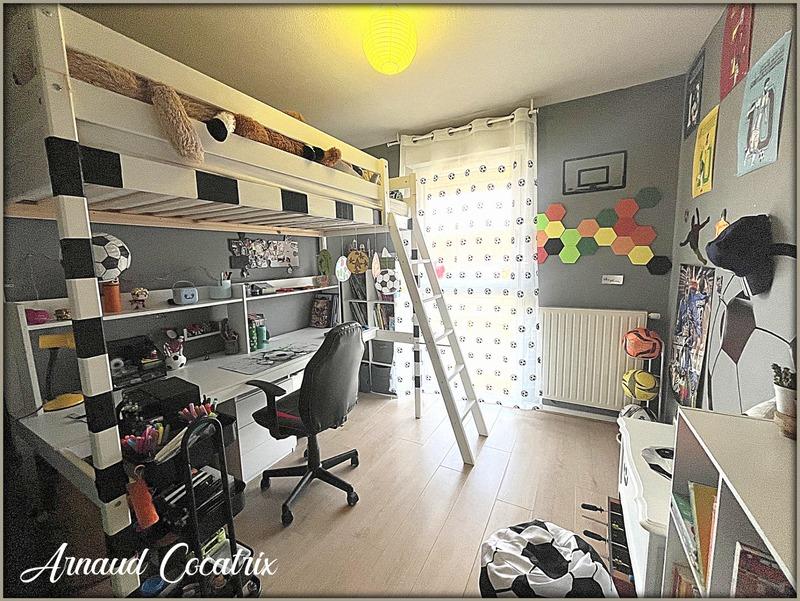 Appartement - 85 m² - 4 pièces