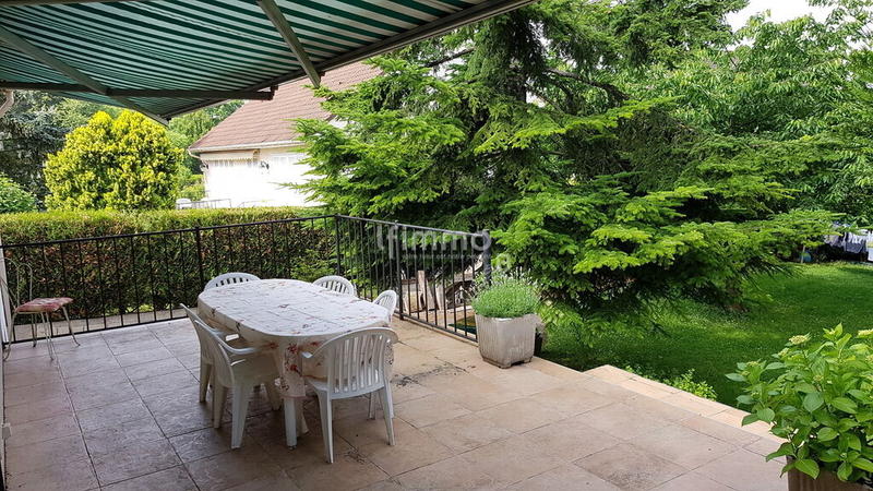 Pavillon - 111 m² - 5 pièces