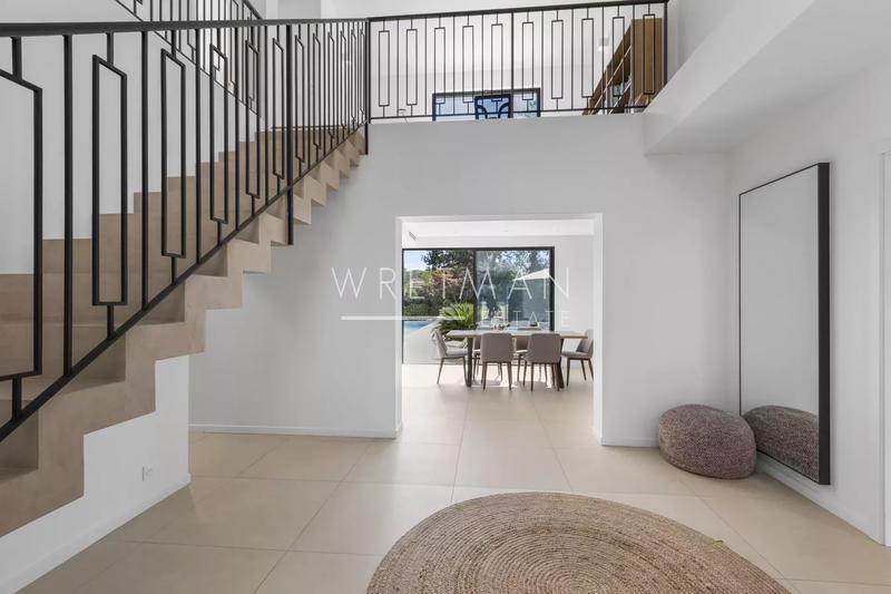 Villa - 220 m² - 6 pièces