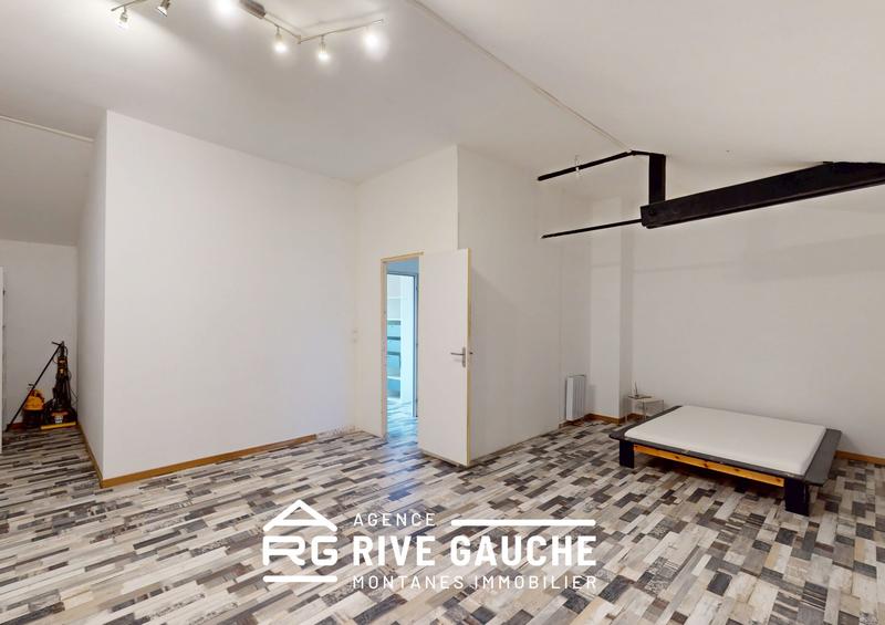 Maison traditionnelle - 208 m² - 8 pièces