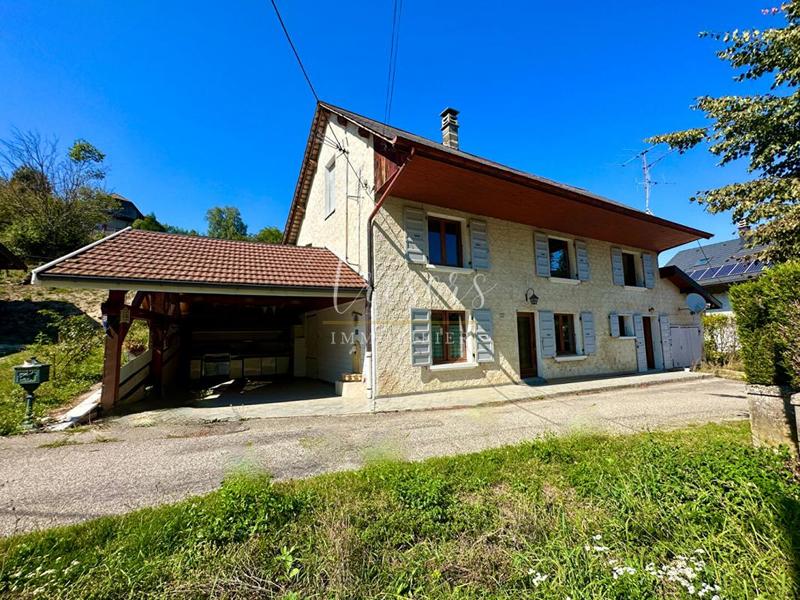 Maison - 136 m² - 7 pièces
