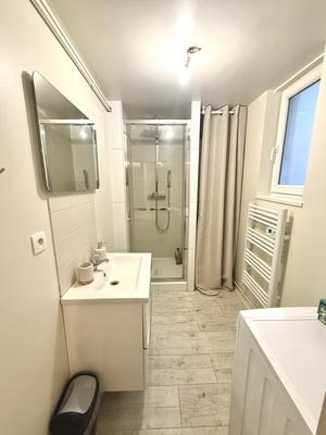 Appartement - 79 m² - 6 pièces