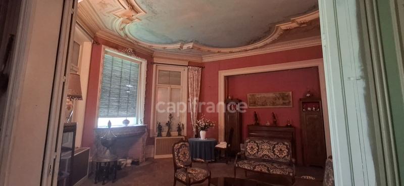 Maison - 291 m² - 8 pièces