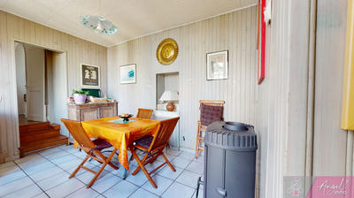 Appartement - 193 m² - 8 pièces