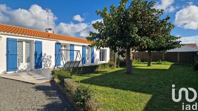 Maison - 94 m² - 5 pièces