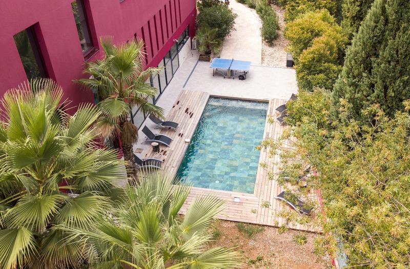 Maison - 360 m² - 9 pièces