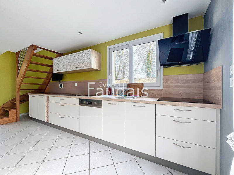 Maison - 152 m² - 6 pièces