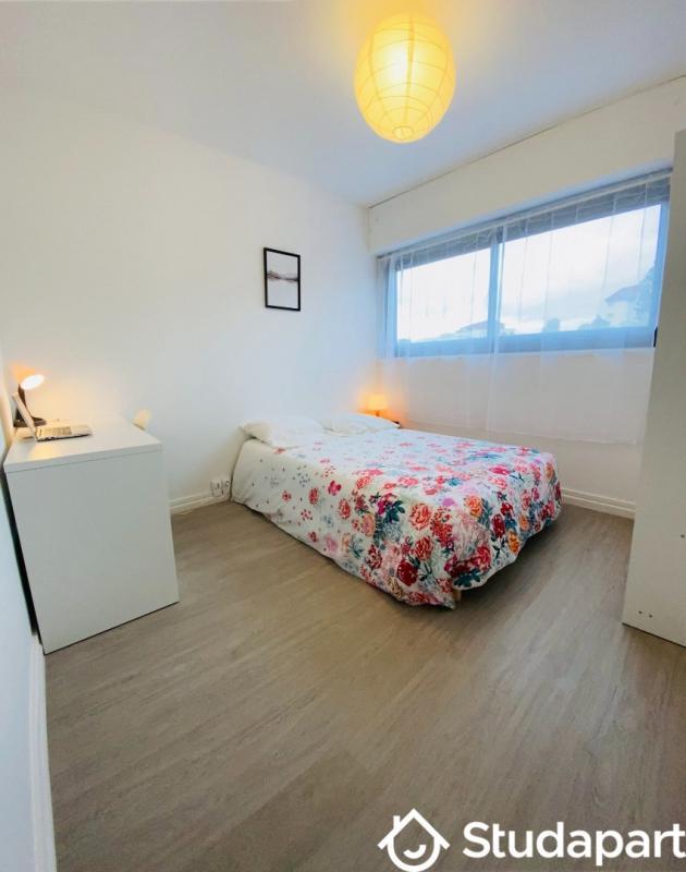 Chambre - 9 m² - 1 pièce