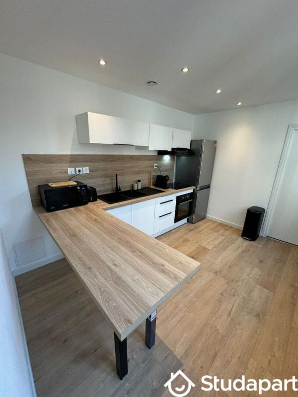 Chambre - 16 m² - 1 pièce