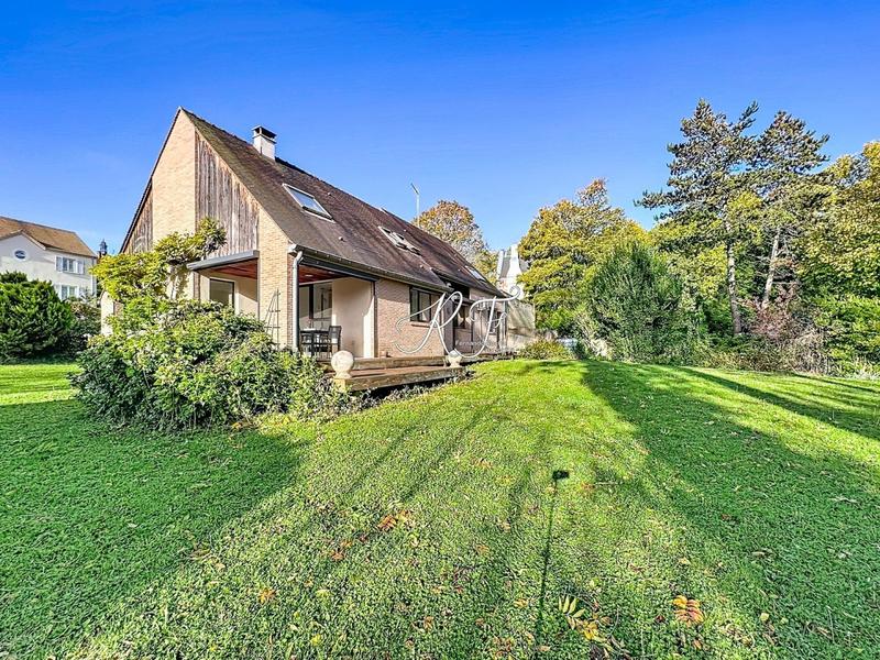 Maison - 155 m² - 5 pièces