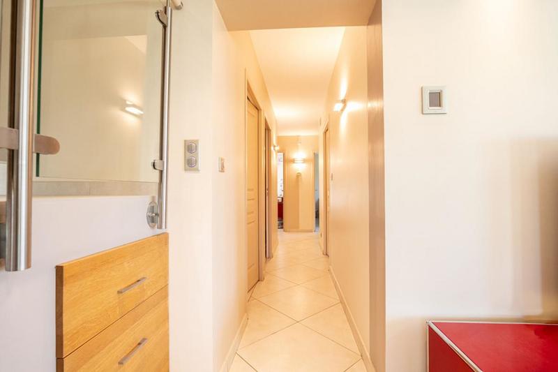 Maison - 147 m² - 6 pièces