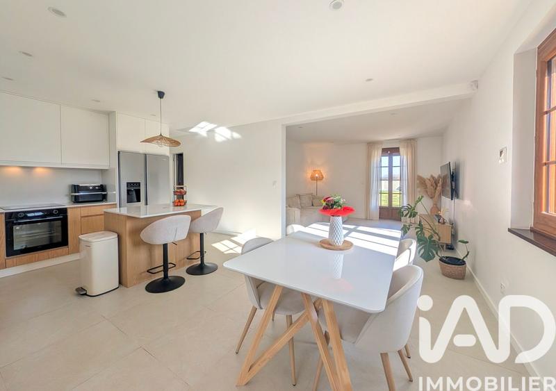 Maison - 130 m² - 4 pièces