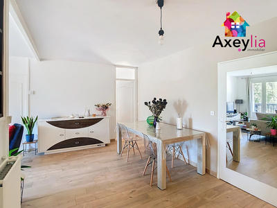 Appartement - 89 m² - 5 pièces