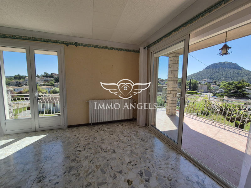 Maison traditionnelle - 154 m² - 6 pièces