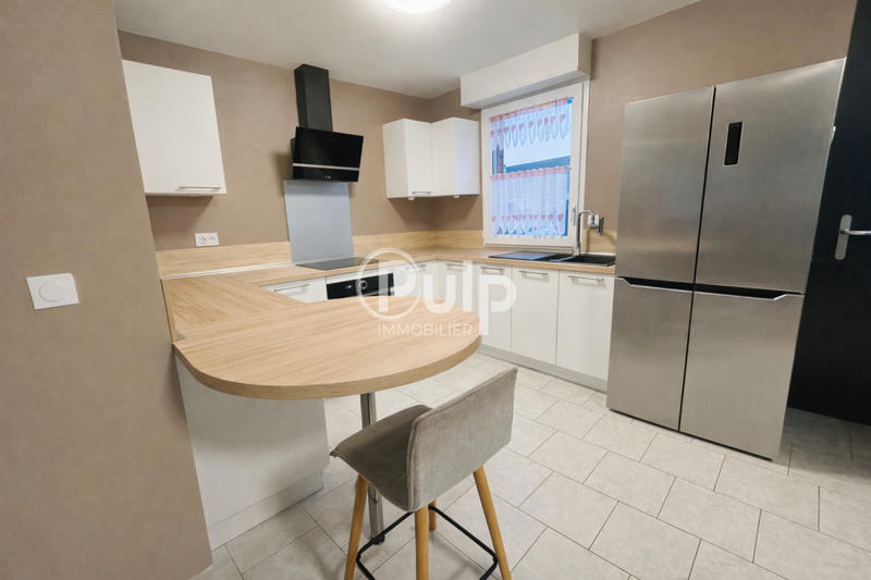 Maison - 85 m² - 5 pièces