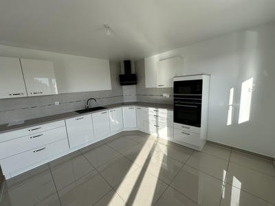 Maison - 109 m² - 4 pièces