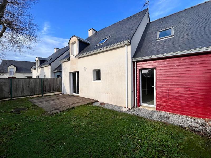 Maison - 92 m² - 4 pièces