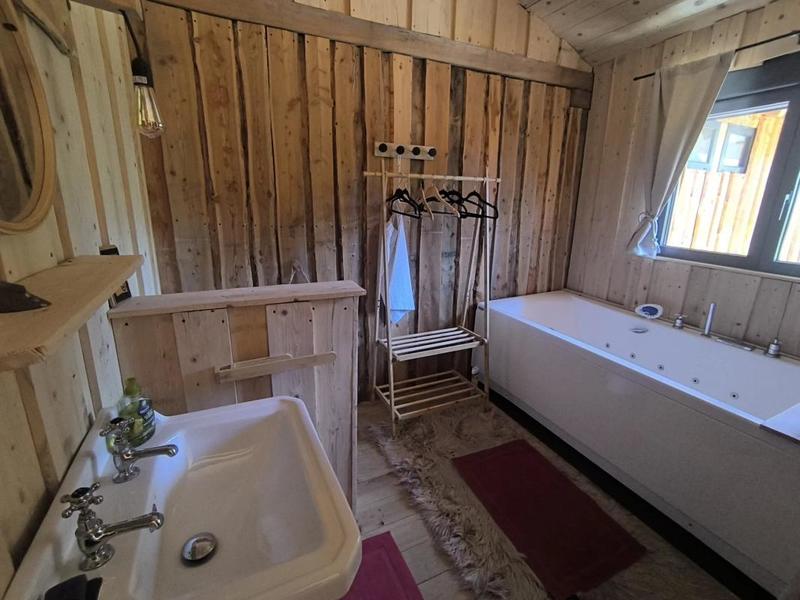 Châlet - 350 m² - 10 pièces