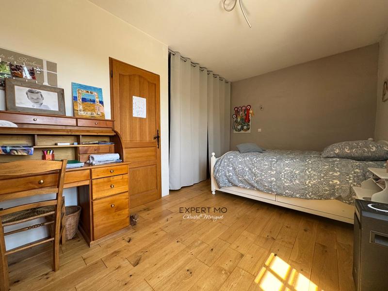 Maison - 195 m² - 6 pièces