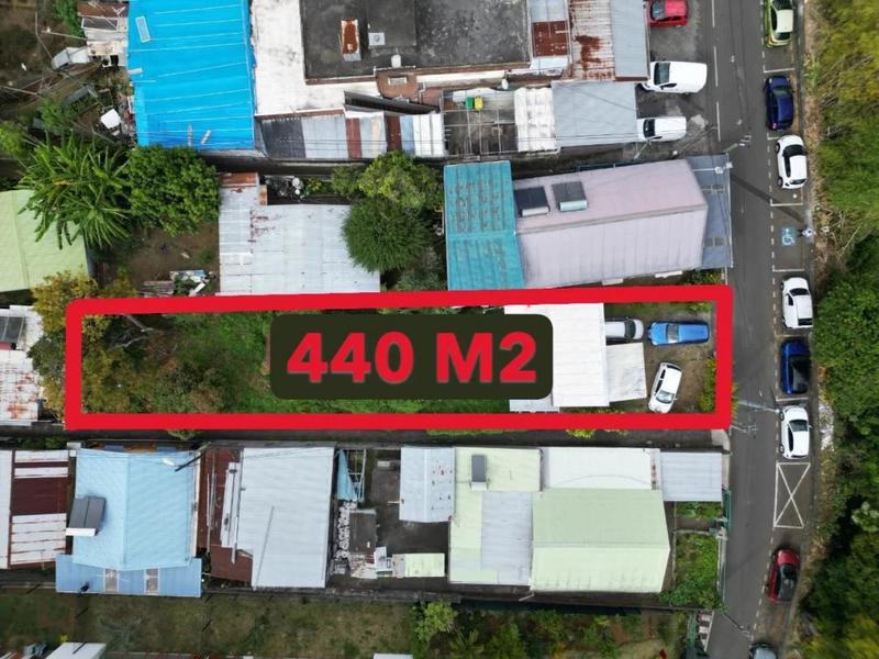 Terrain - 440 m²