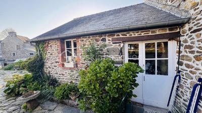 Maison en pierre - 105 m² - 5 pièces