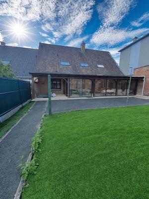 Maison - 259 m² - 6 pièces