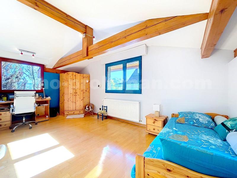 Maison - 192 m² - 5 pièces