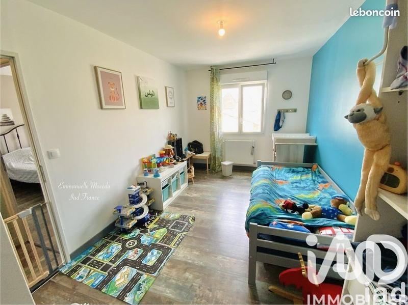 Maison - 91 m² - 5 pièces