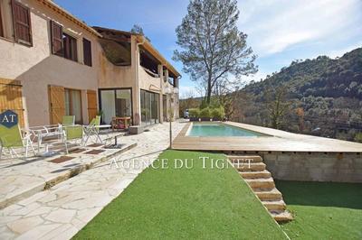 Appartement - 109 m² - 5 pièces