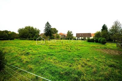 Terrain constructible - 660 m²