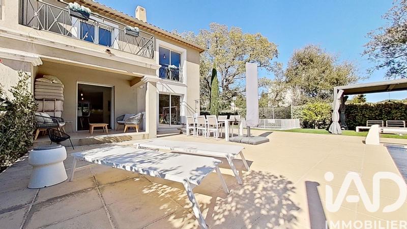 Maison - 120 m² - 4 pièces