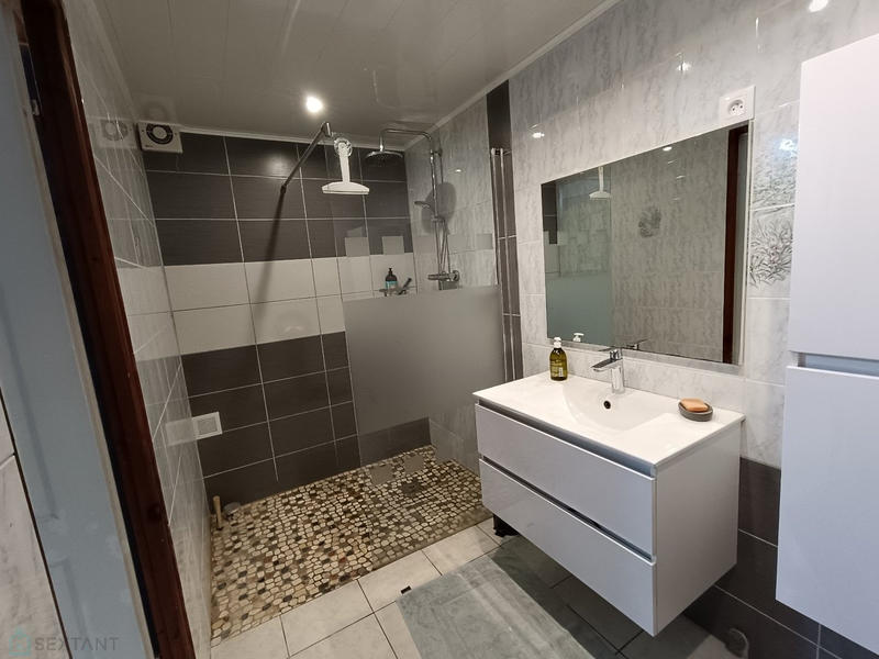 Maison - 172 m² - 7 pièces