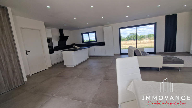 Villa - 144 m² - 6 pièces