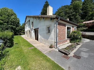 Hôtellerie / Restauration - 1 300 m² - 17 pièces