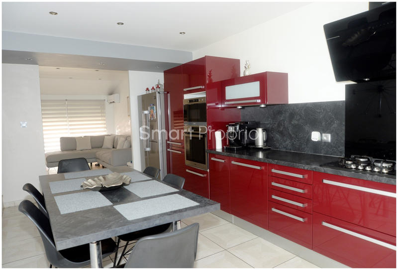 Maison - 150 m² - 6 pièces