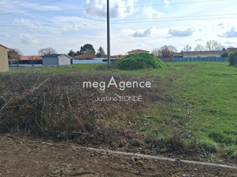 Terrain constructible - 626 m²