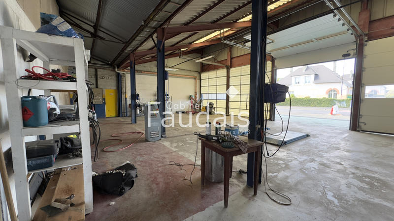 Local commercial - 630 m²