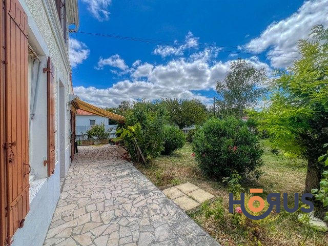 Viager - Maison - 205 m² - 8 pièces