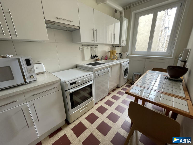 Appartement - 80 m² - 3 pièces